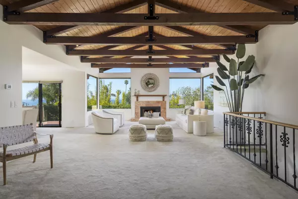 Santa Barbara, CA 93109,1649 Miramesa DR Drive