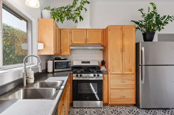 Lompoc, CA 93436,320 E North AVE Avenue