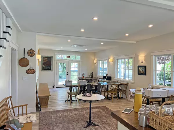 Paso Robles, CA 93446,745 Park ST Street