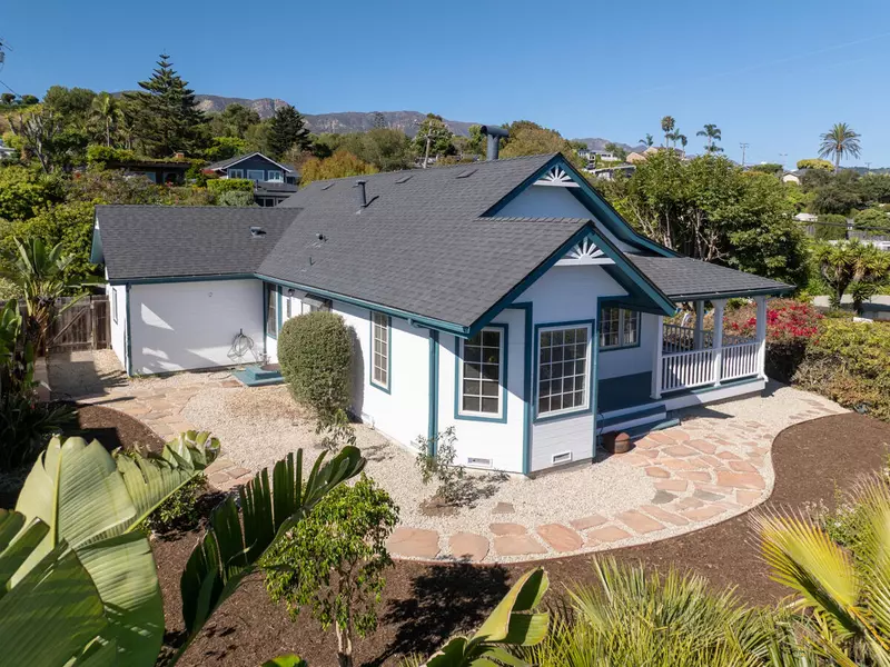 2297 Golden Gate AVE Avenue, Summerland, CA 93067