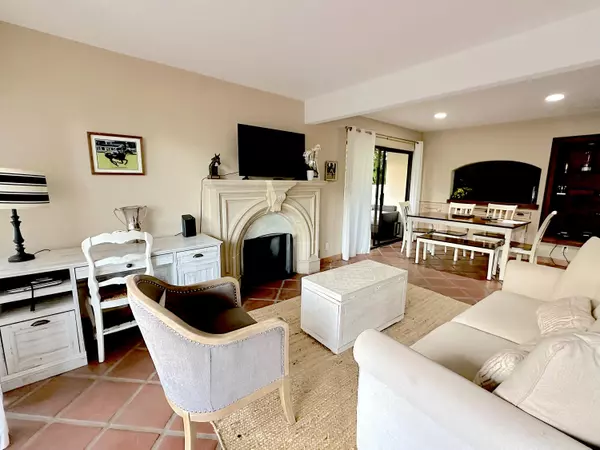 Santa Barbara, CA 93013,3375 Foothill Rd