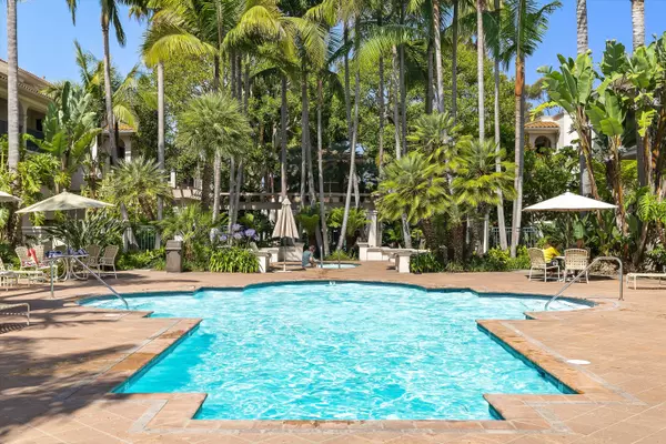 Santa Barbara, CA 93103,411 Por La Mar CIR Circle