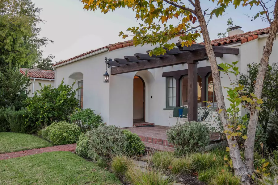 3020 Puesta Del Sol, Santa Barbara, CA 93105