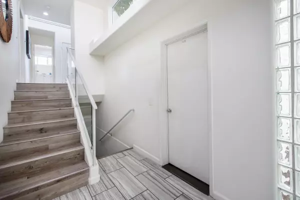 Ventura, CA 93001,6733 Breakers WAY Way