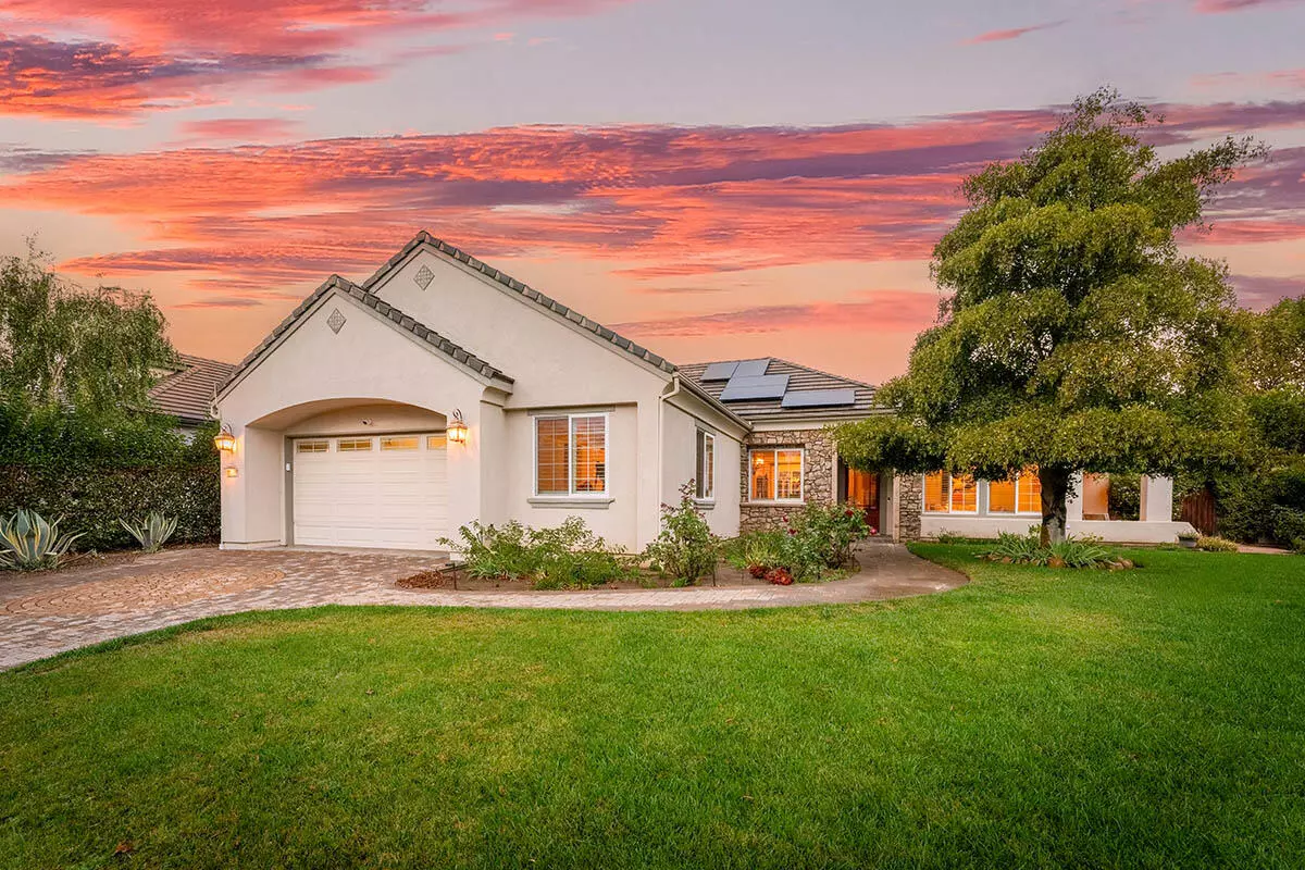 Solvang, CA 93463,1230 Coast Oak DR Drive