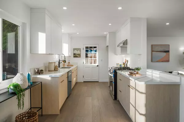 Santa Barbara, CA 93110,4723 Frazier LN Lane