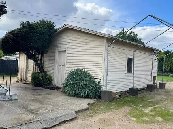 Piru, CA 93040,521 Temescal ST Street