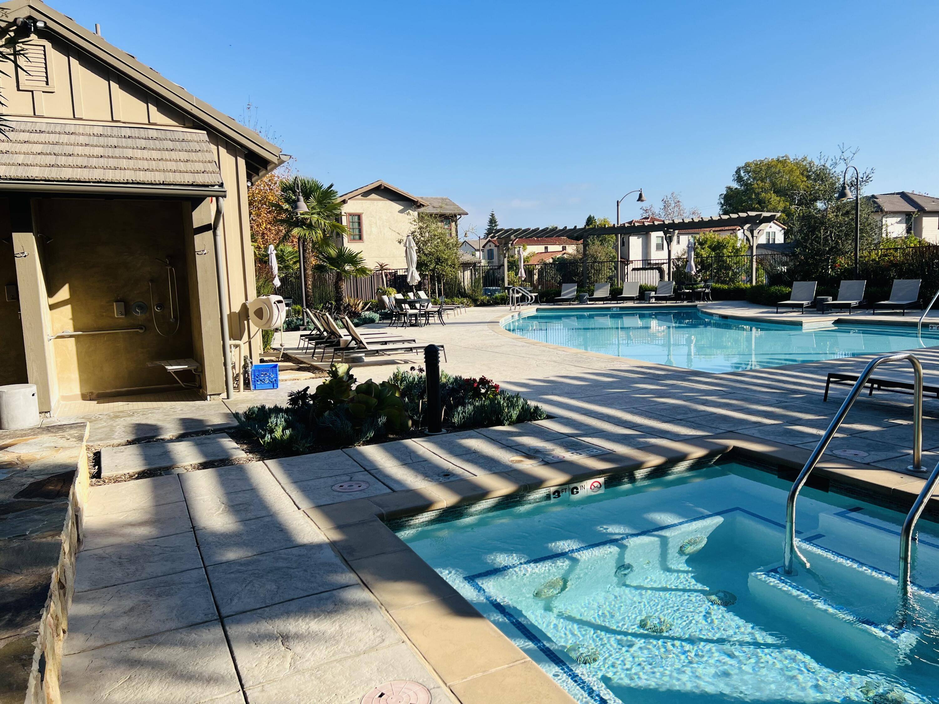 Santa Barbara, CA 93111,5441 Tree Farm LN Lane