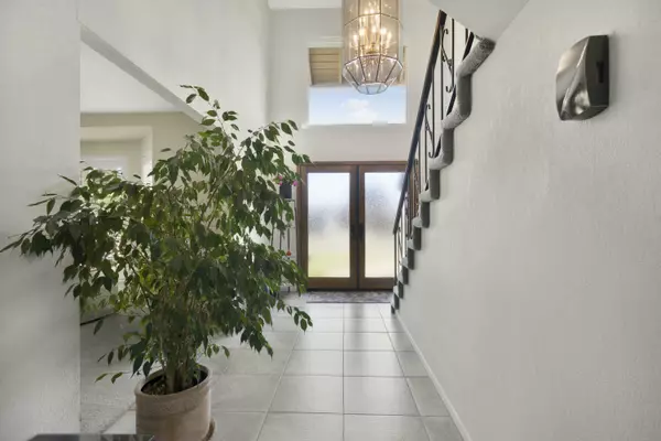 Santa Maria, CA 93455,947 Clubhouse DR Drive