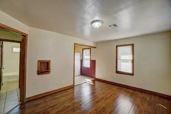 Lawton, OK 73507,1216 NW Lincoln Ave