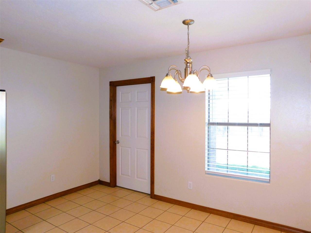 Lawton, OK 73505,4423 SW Parkway Dr