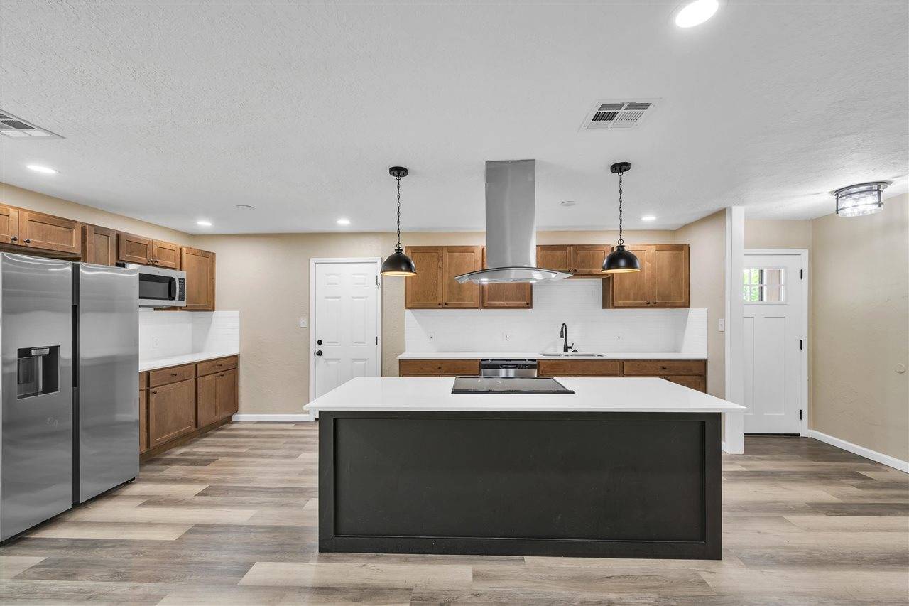 Lawton, OK 73505,1722 NW 44th St