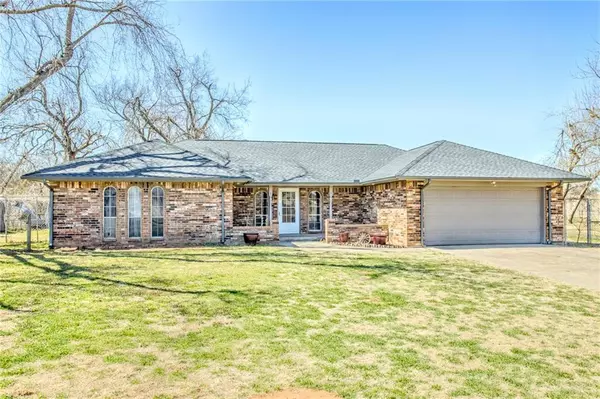 6203 Reeves PL, Tuttle, OK 73089