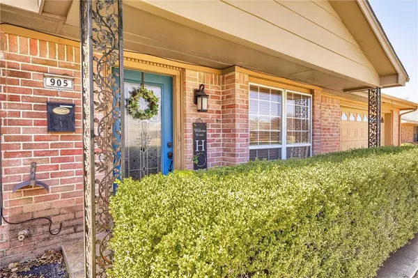 905 N Howard, Elk City, OK 73644