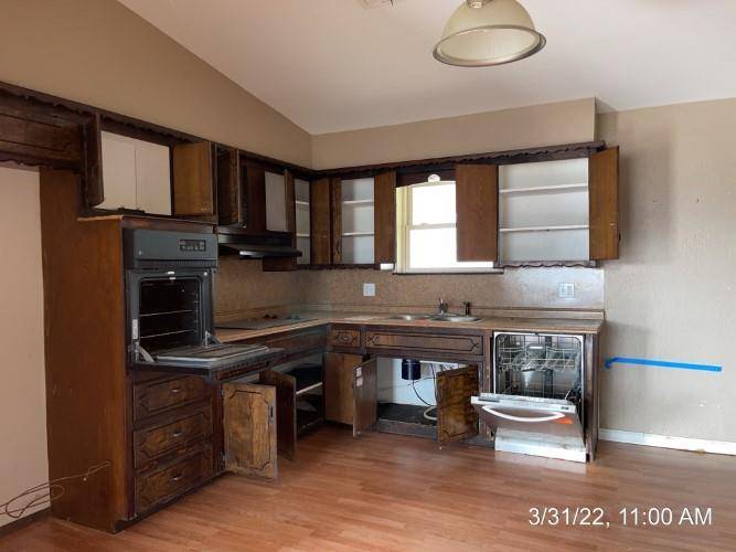 Del City, OK 73115,4217 Sunnyview DR
