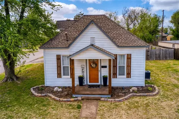 1420 S Jensen AVE, El Reno, OK 73036