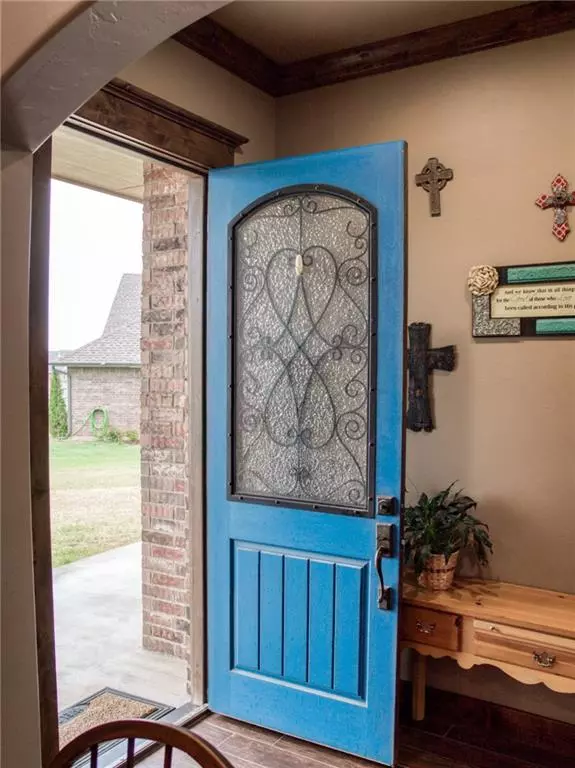 3939 Remington DR, El Reno, OK 73036