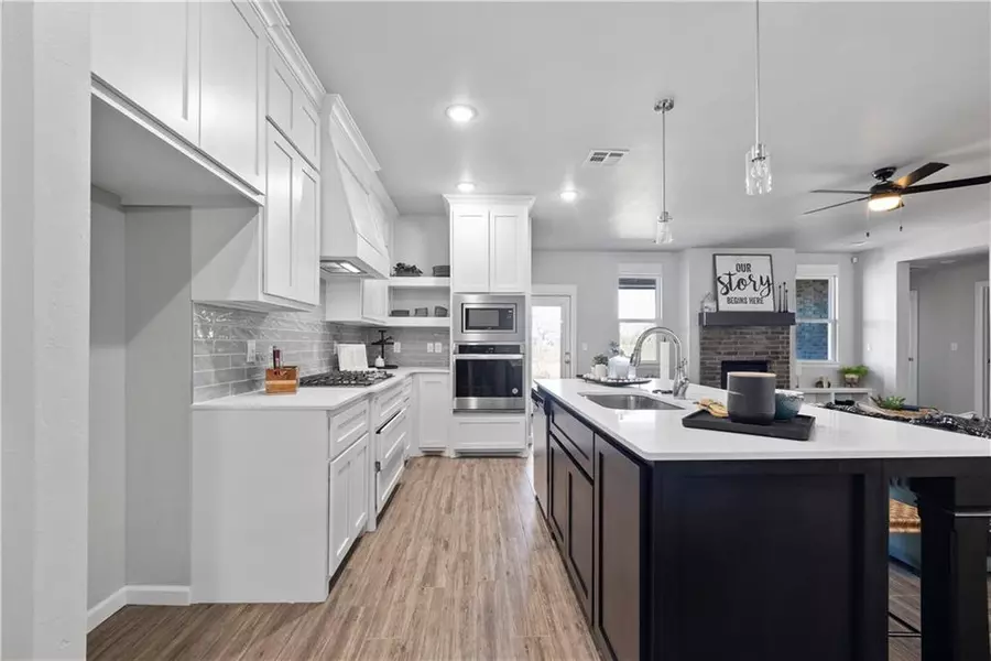 2105 Aminas WAY, Oklahoma City, OK 73099