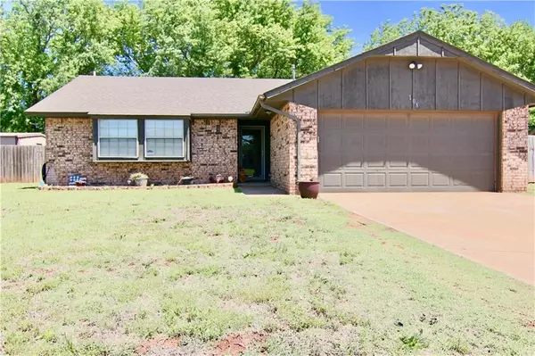 108 Peggy ST, Elk City, OK 73644