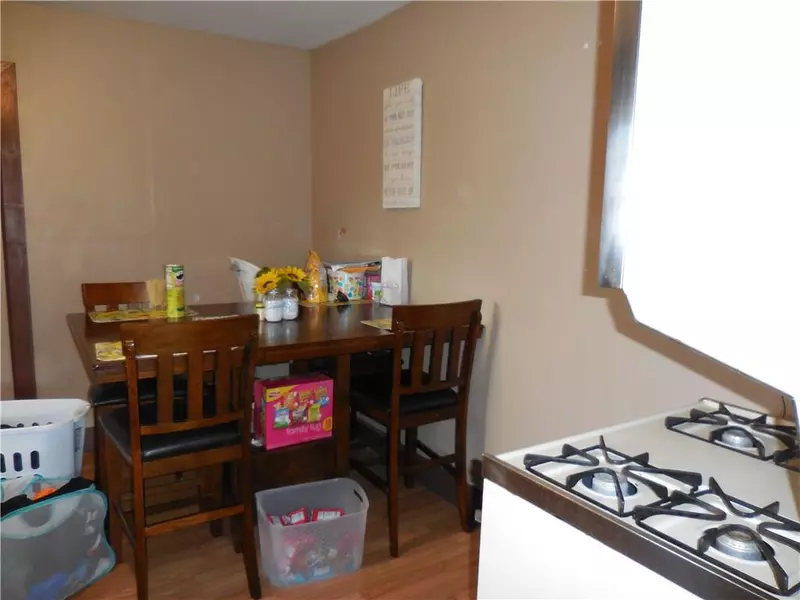 106 S B ST, Davis, OK 73030