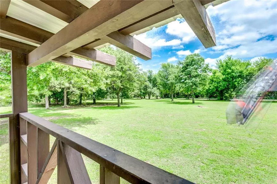 3901 Cramer RD, Spencer, OK 73084