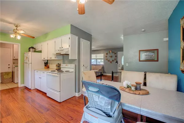 122 N 8th ST, Noble, OK 73068