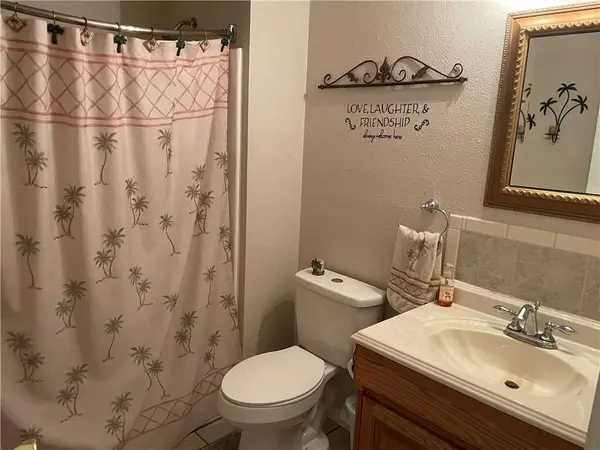 106 Cody RD, Earlsboro, OK 74840