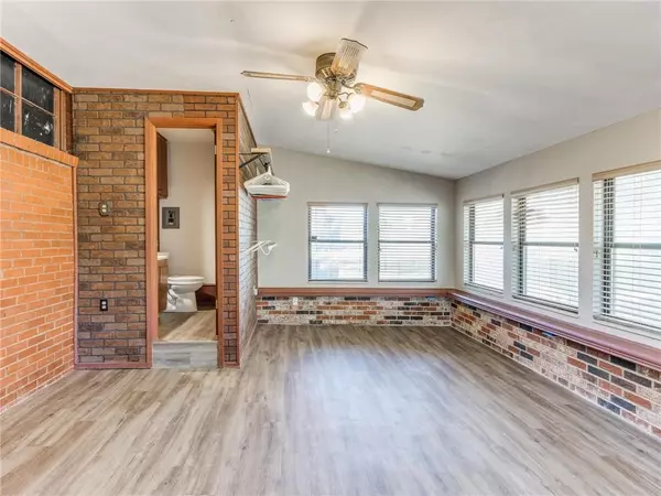 1113 N Broadview DR, Oklahoma City, OK 73127