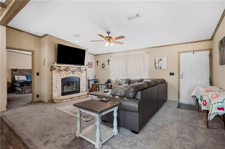 410 Willis ST, Granite, OK 73547