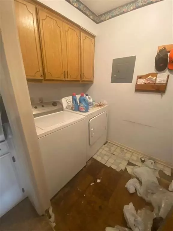 284 County Road 1400, Cement, OK 73017