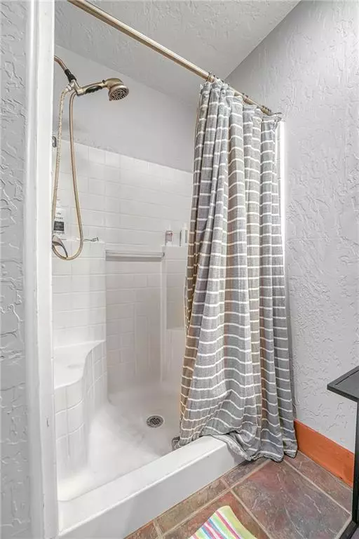 Dill City, OK 73641,11724 N 2120 RD