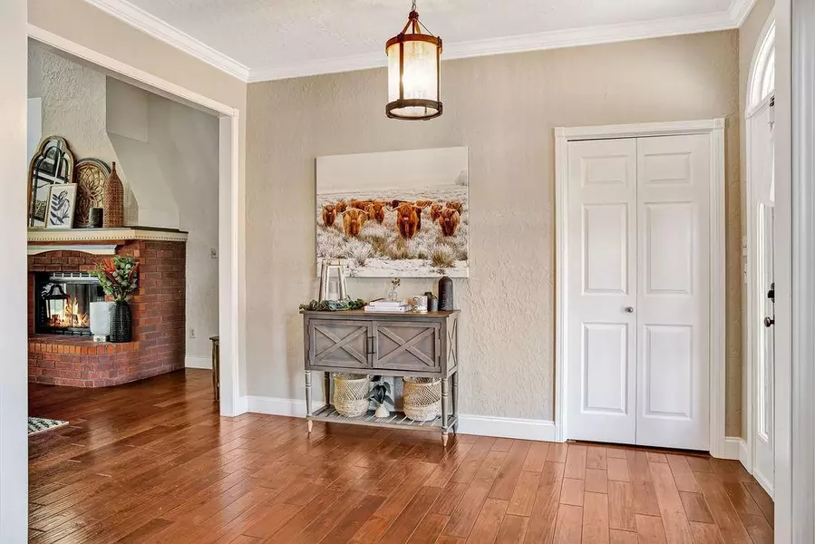 2 Charlotte DR, Lawton, OK 73507