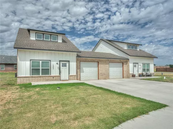 1663 Comice DR, Newcastle, OK 73065