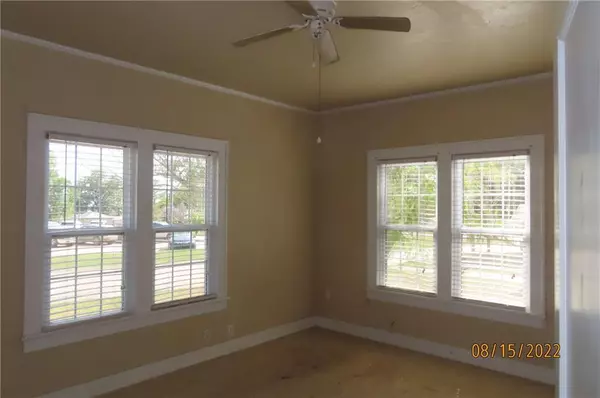 Prague, OK 74864,1403 Klabzuba AVE