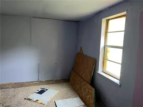 704 N Miles AVE, El Reno, OK 73036