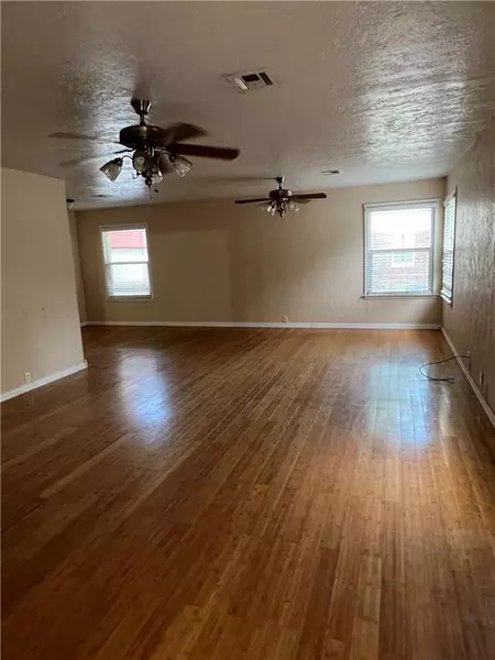709 E Main ST, Tipton, OK 73570