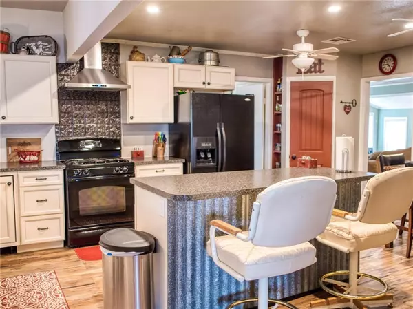 11404 Lake Road, Wayne, OK 73095