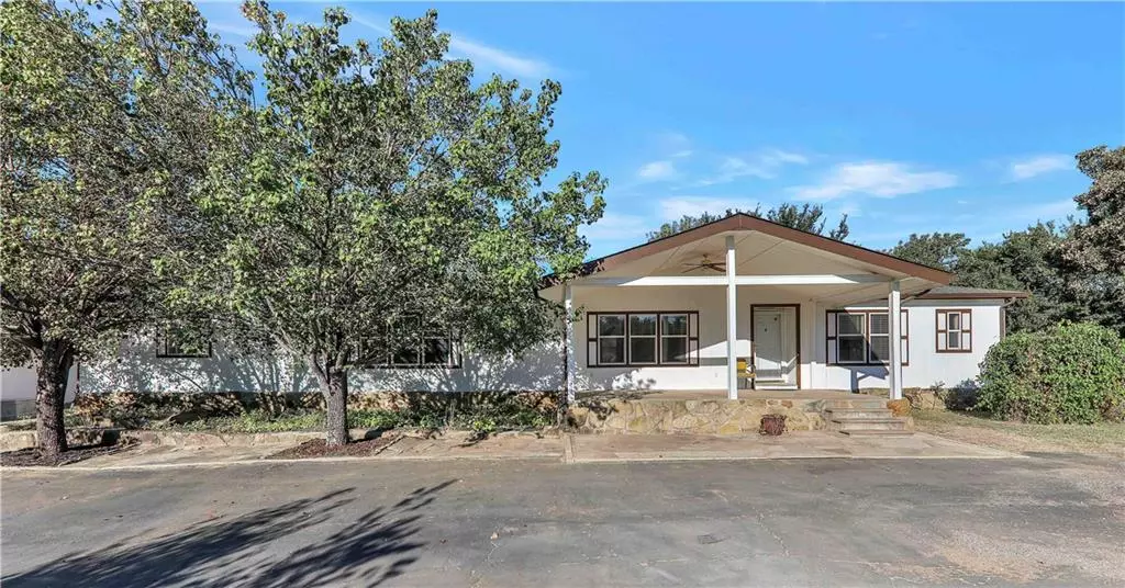 112212 S 4180 RD, Checotah, OK 74426