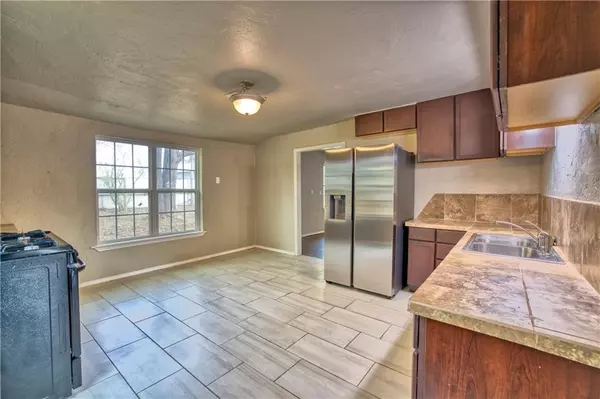 510 S 6th ST, Noble, OK 73068