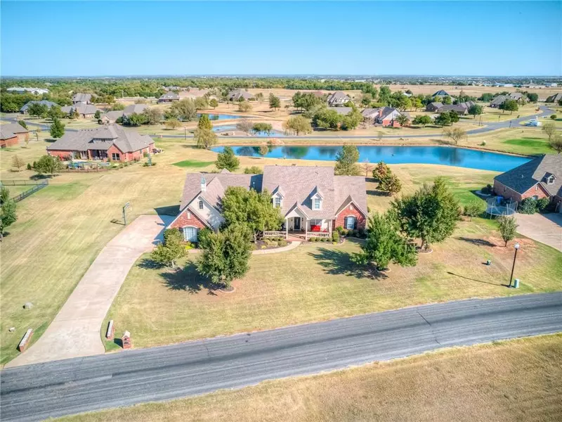 22686 N Cedar Farm RD, Edmond, OK 73025