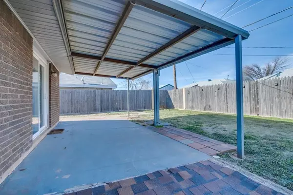 25 SW 64th TER, Oklahoma City, OK 73139