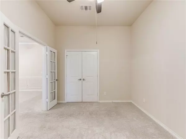 Edmond, OK 73012,17717 Rich Earth LN