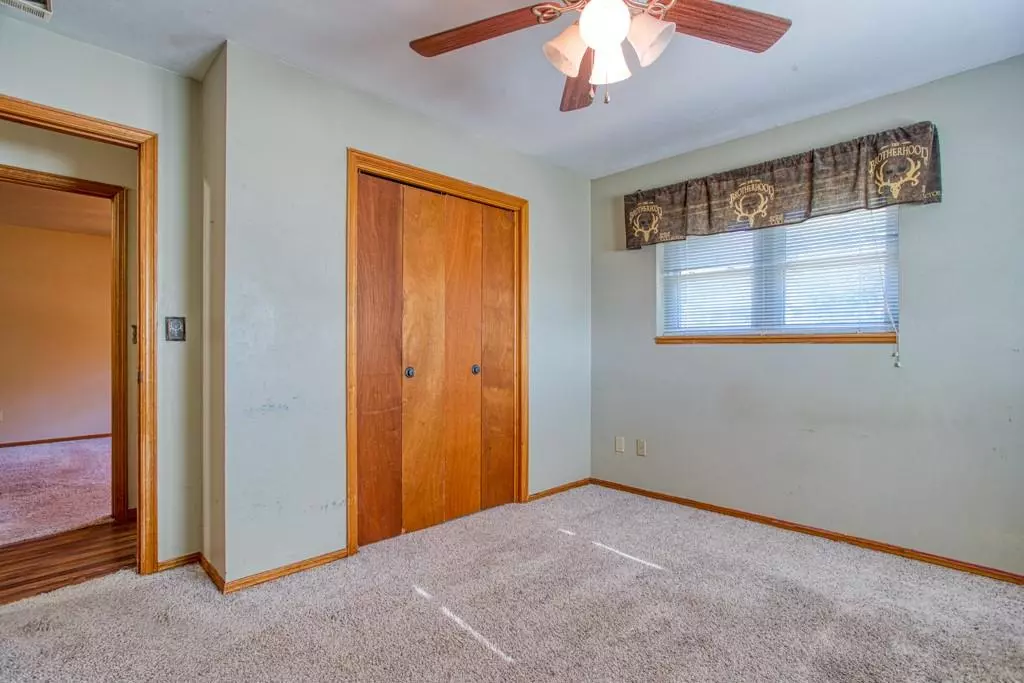 Watonga, OK 73772,320 W 11th ST