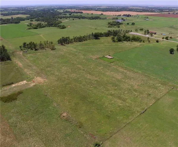 1073 County Street 2927, Tuttle, OK 73089