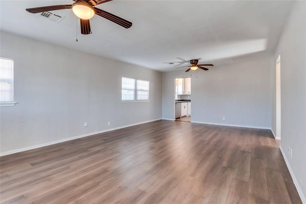 911 S Hadden AVE, El Reno, OK 73036