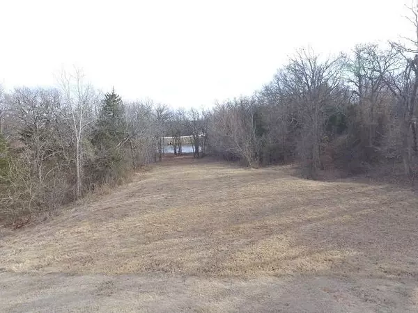 1510 S Boulder Creek DR, Stillwater, OK 74074