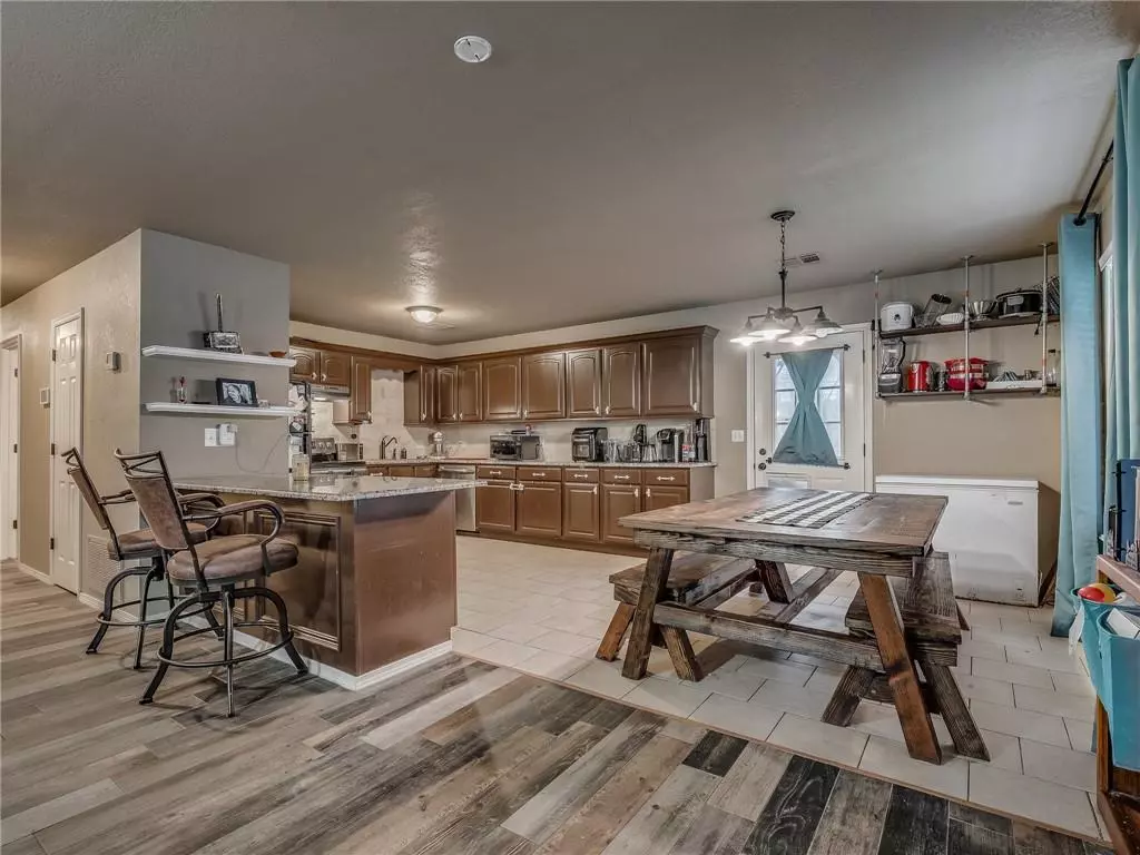 Shawnee, OK 74801,720 E Seymour AVE