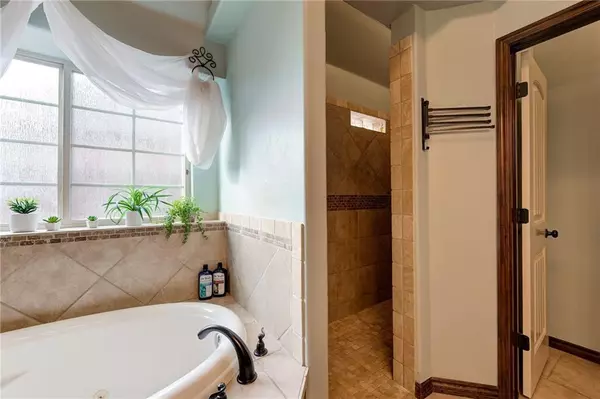 3004 Chesterfield PL, Oklahoma City, OK 73179