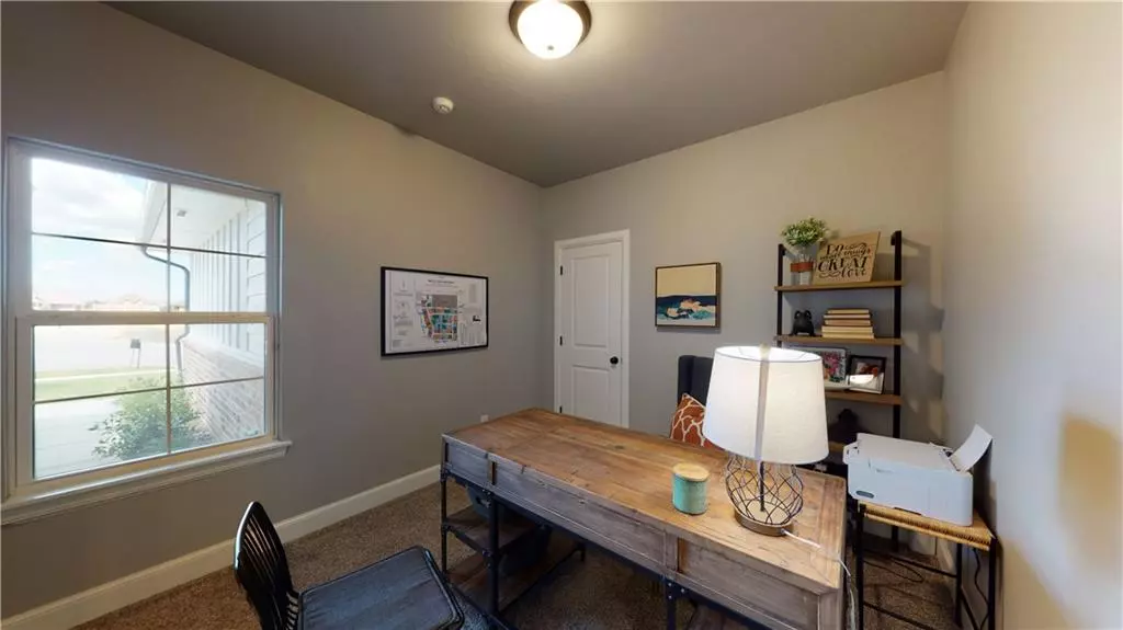 11024 NW 20th ST, Oklahoma City, OK 73099