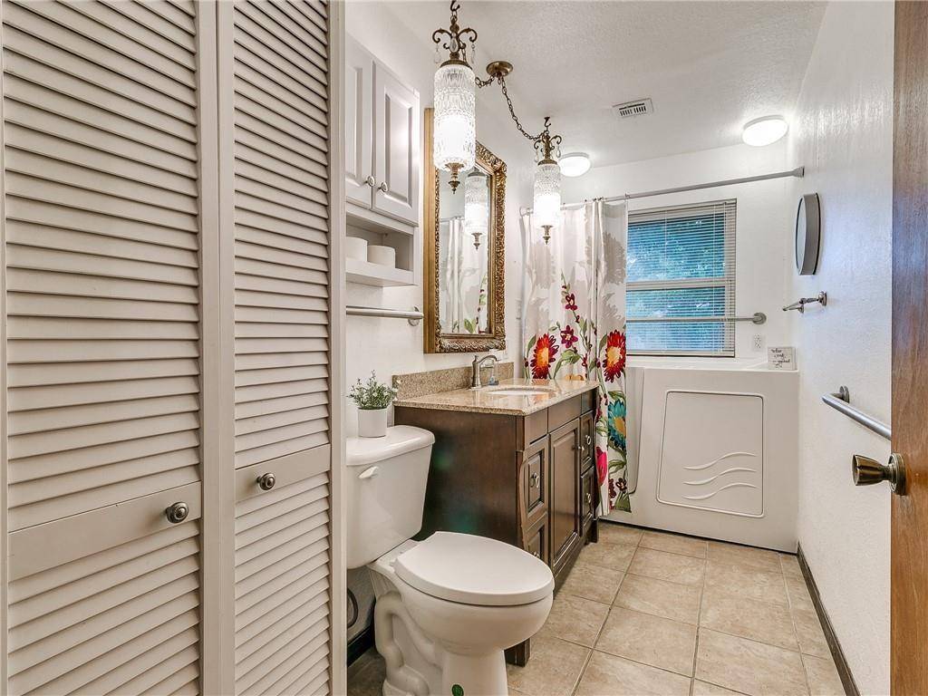 313 Beacon AVE, Norman, OK 73071